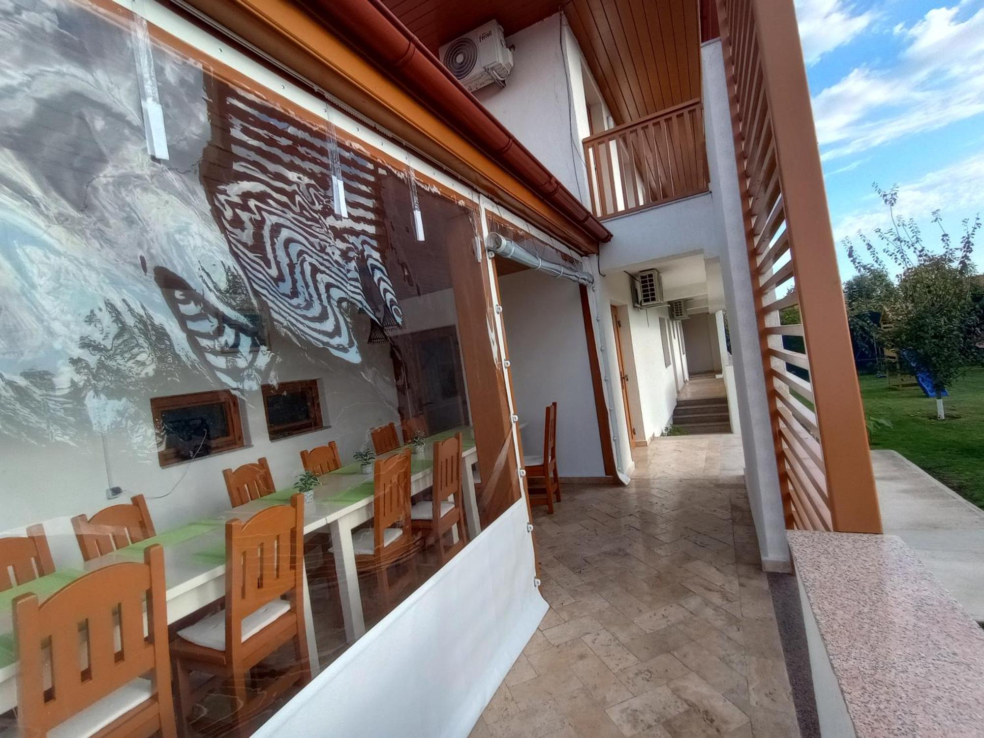 Farm stay Pestele Ca Odinioara
